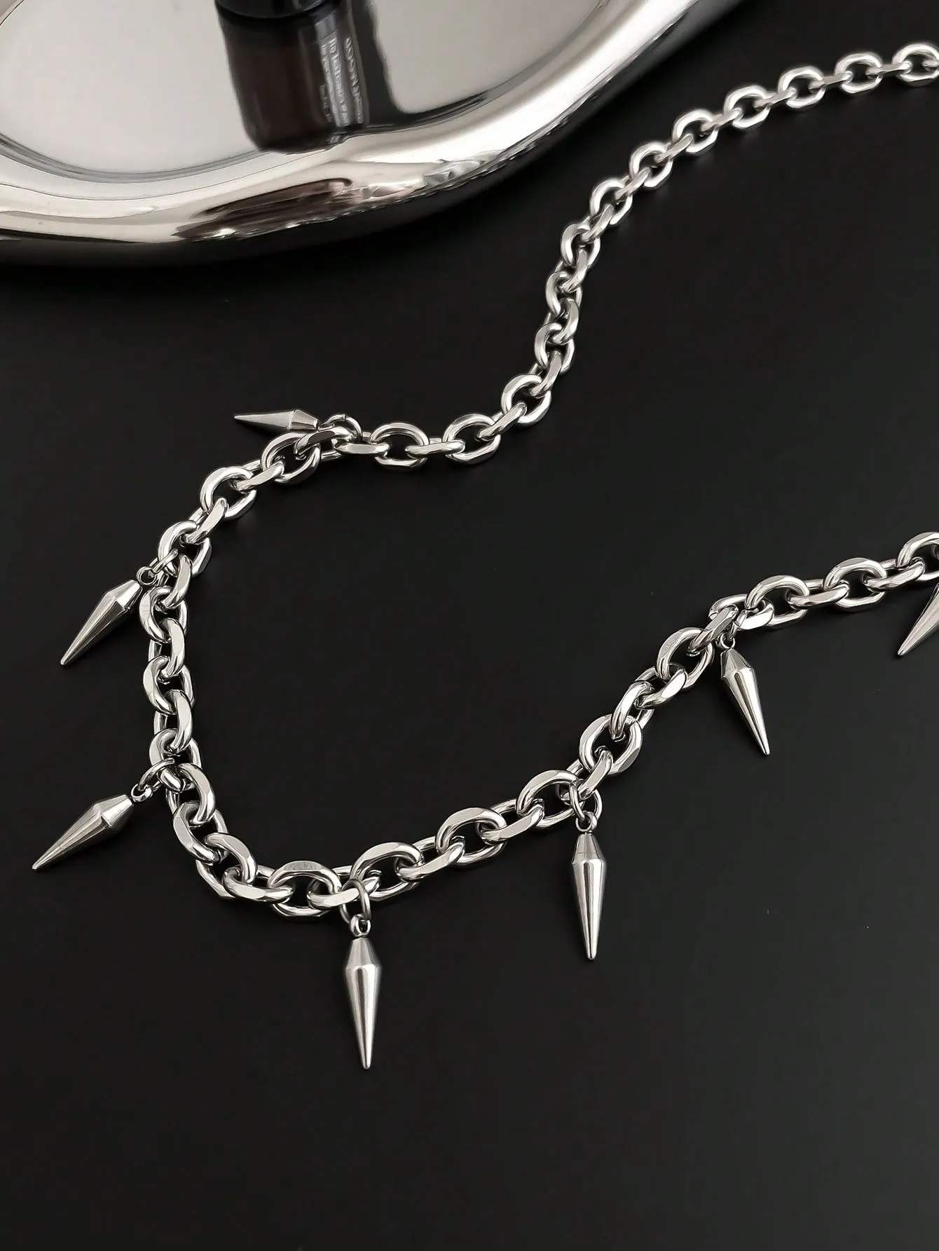 1pc Funky Stainless Steel Studded Decor Pendant Necklace For Men