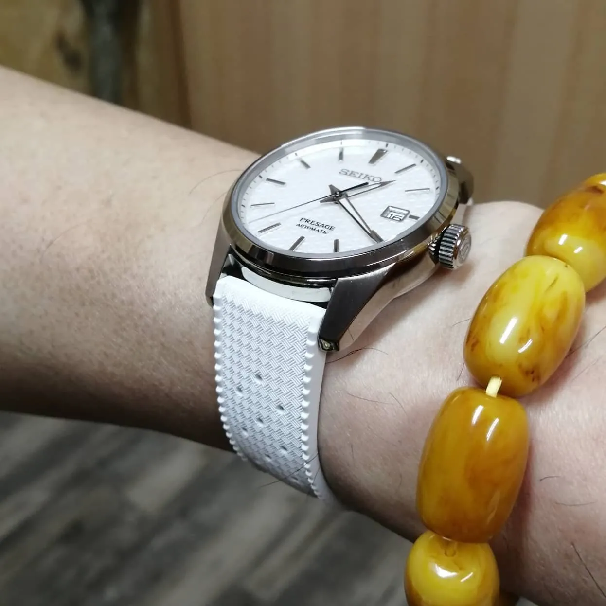 20mm, 22mm Vintage Tropical Style White FKM Rubber Watch Strap, Quick Release Spring Bars