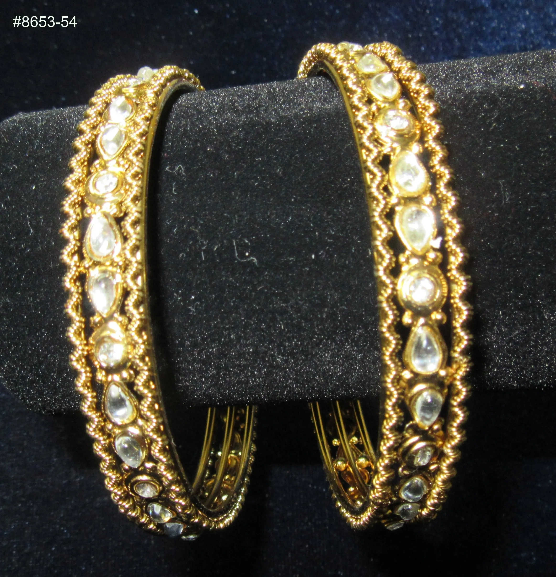 Bangles 8654 Golden Indian Set of Kadra and Bangles