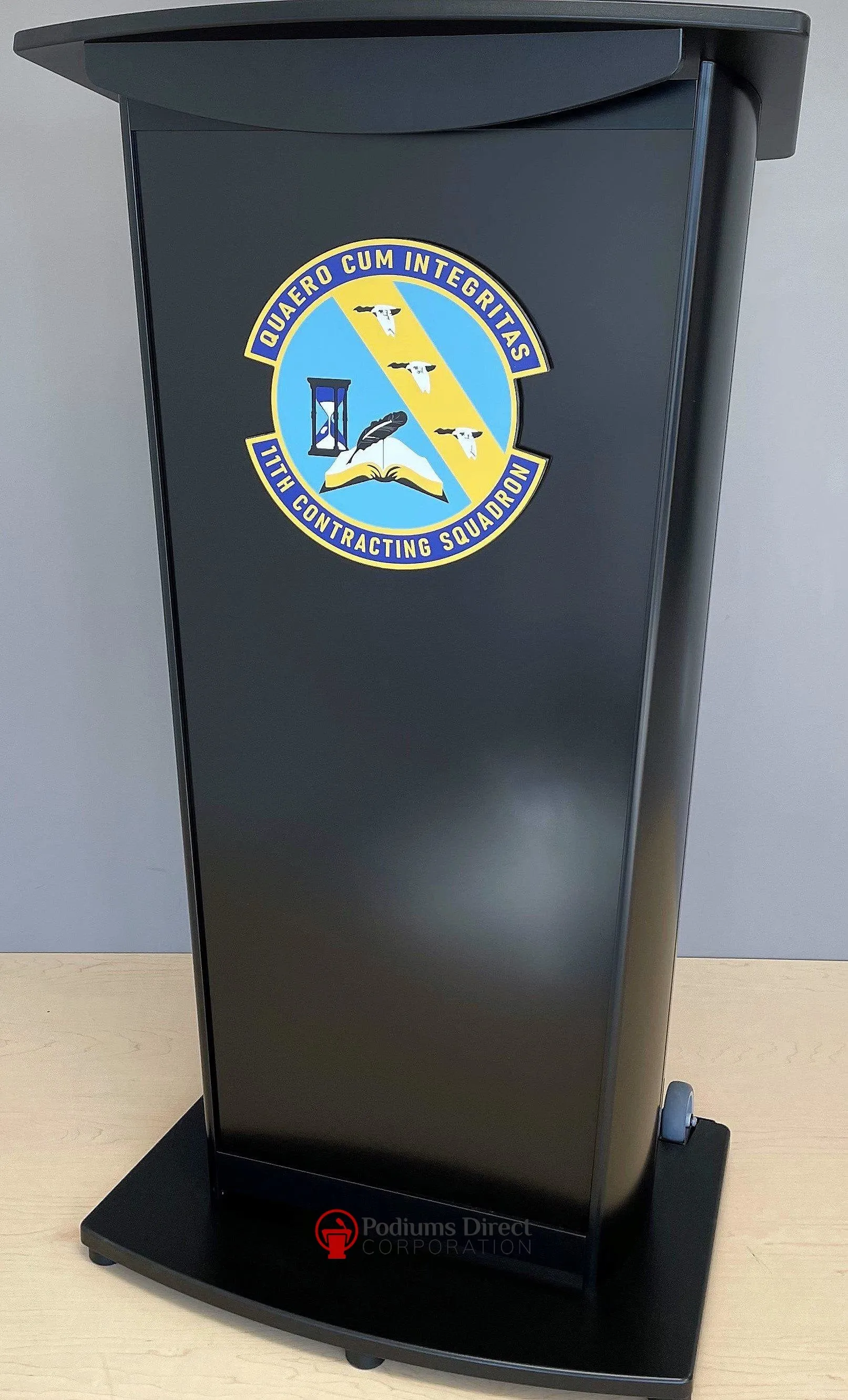 Contemporary Lecterns and Podium VH1 Deluxe Aluminum Lectern - FREE SHIPPING!