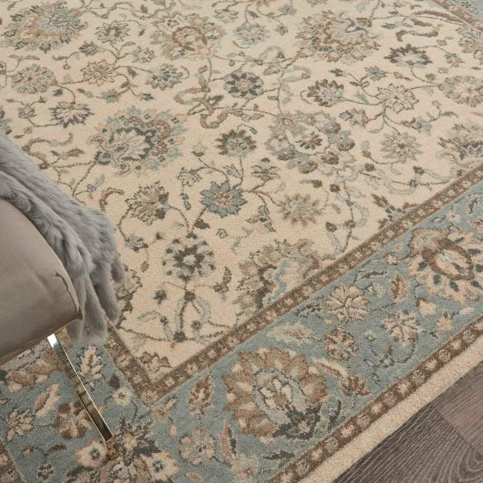 Living Treasures LI16 Ivory/Aqua Rug