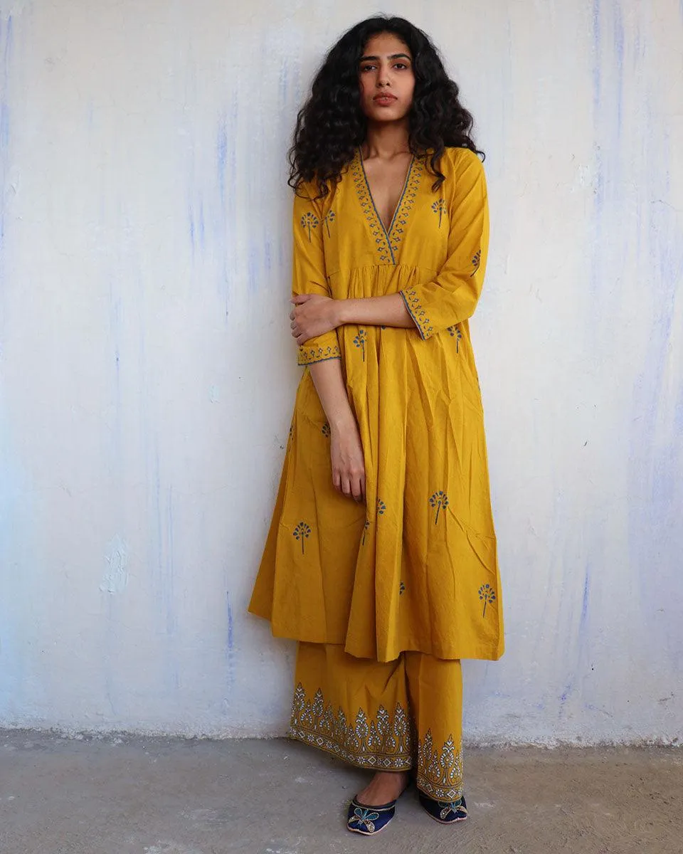 Mustard Block Printed Cotton Kurta Set Of 2 -Easy