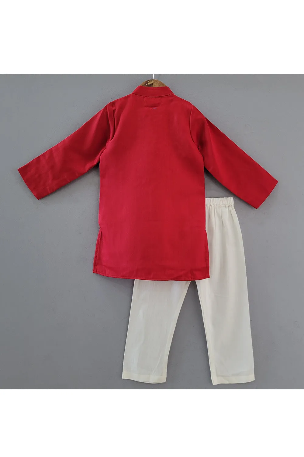 Red Pichwai Embroidered Kurta With Pyjama Set