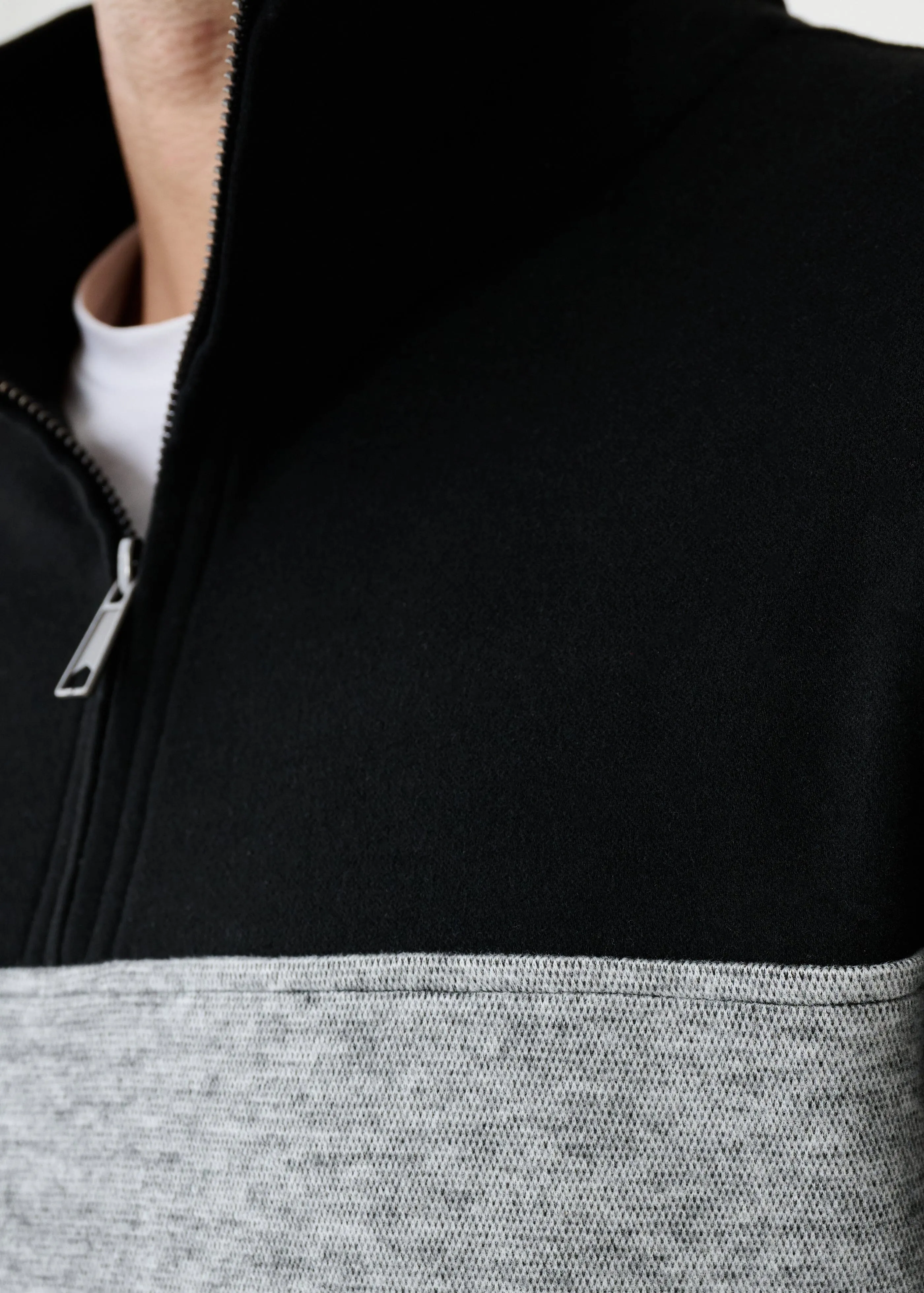 Triblend Stretch Quarter-Zip | Black/Grey Colorblock